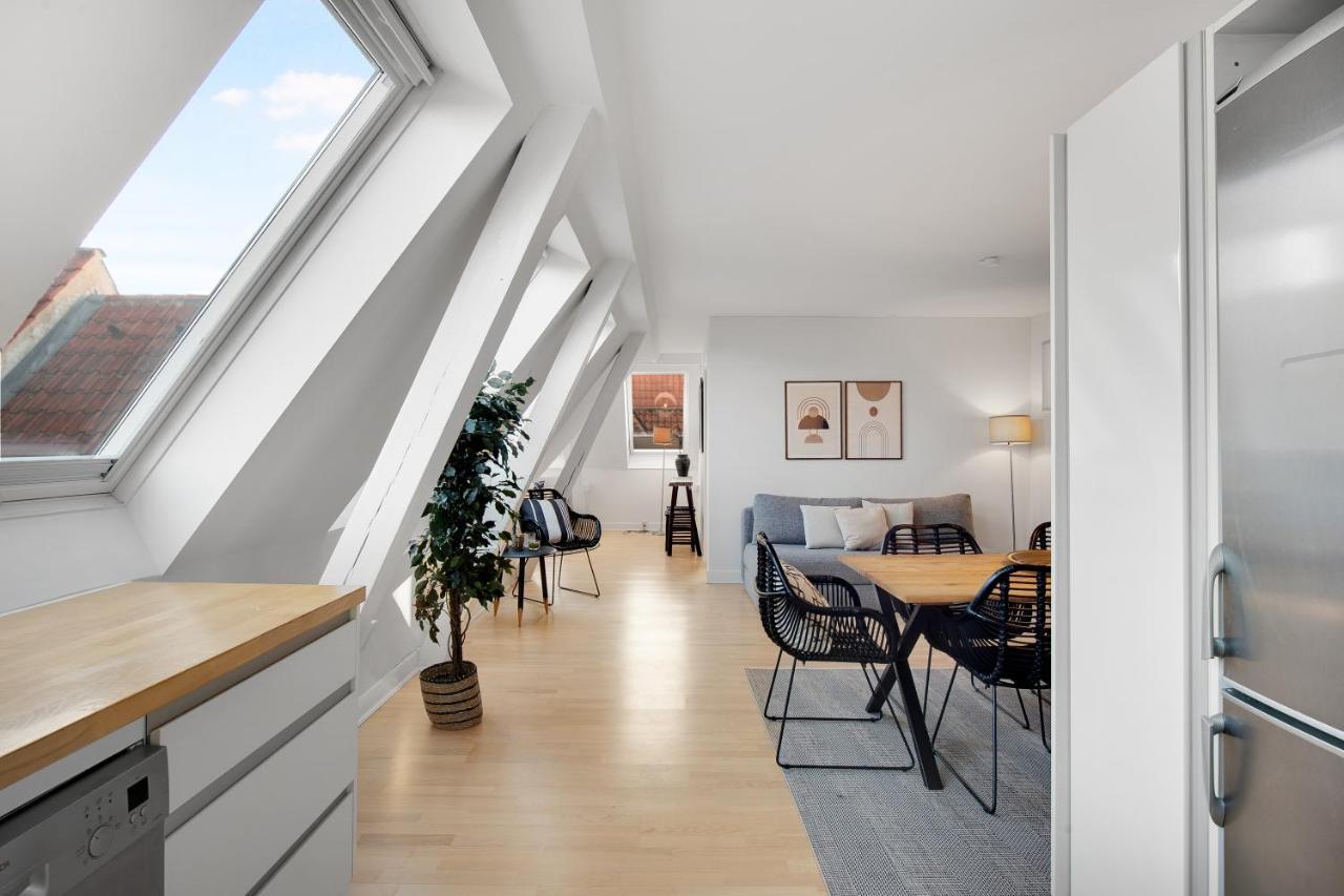 Sanders Leaves - Cute One-Bedroom Apartment With A Large Rooftop Terrace Copenaghen Esterno foto